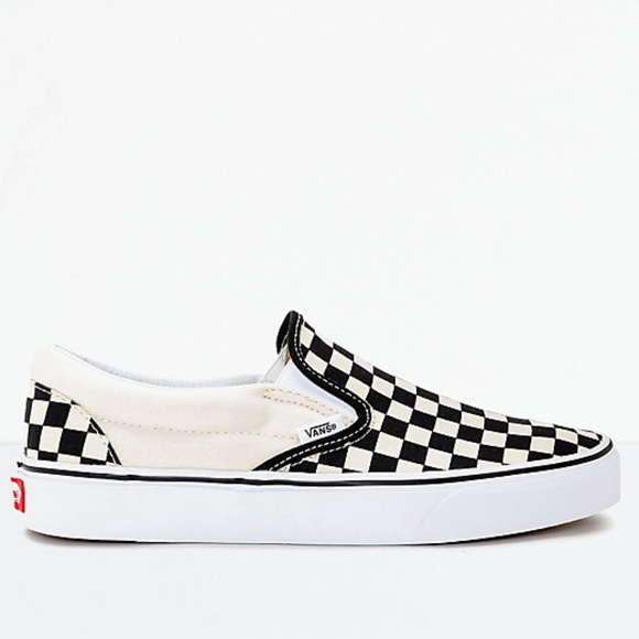 ladies black and white checkered vans